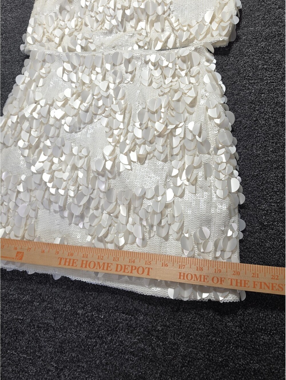 Ted Baker London Ivory Sequin 2 Piece Set Crop Top Mini Skirt NWT Size 2 - Picture 6 of 16